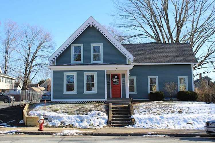 40 Central St West Brookfield, MA 01585