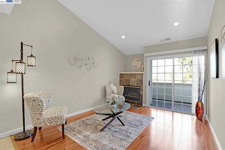 22537 Center Street Hayward, CA 94541