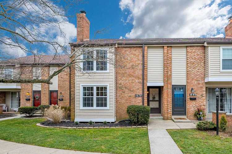 1678 Saint Albans Court Columbus, OH 43220