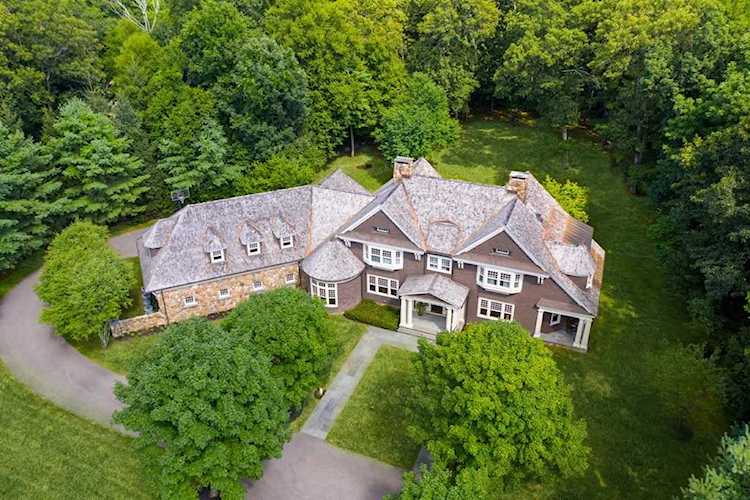 156 Highland Street Weston, MA 02493