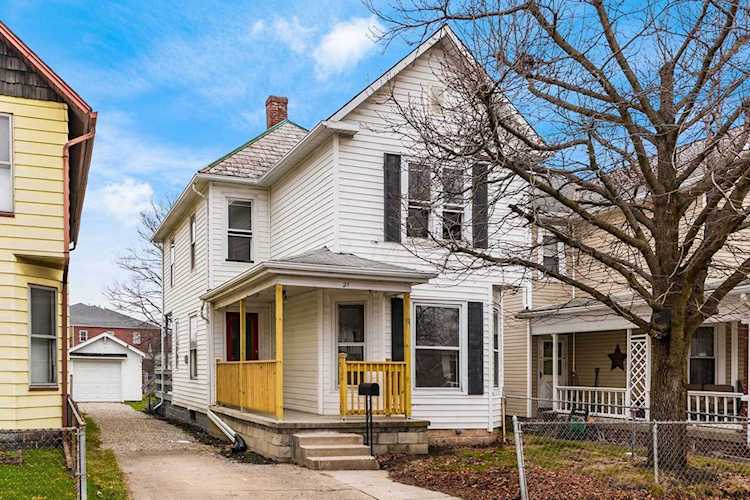 21 Dewey Avenue Newark, OH 43055