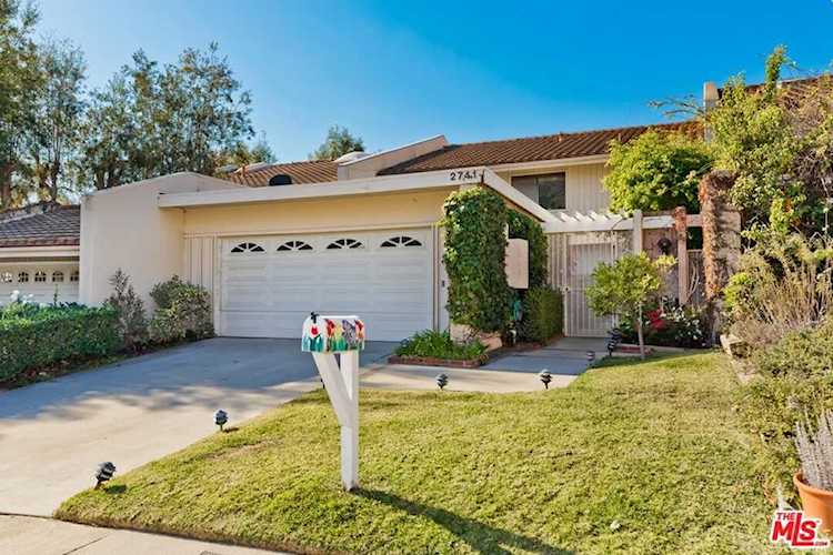 2741 Bottlebrush Drive Los Angeles, CA 90077