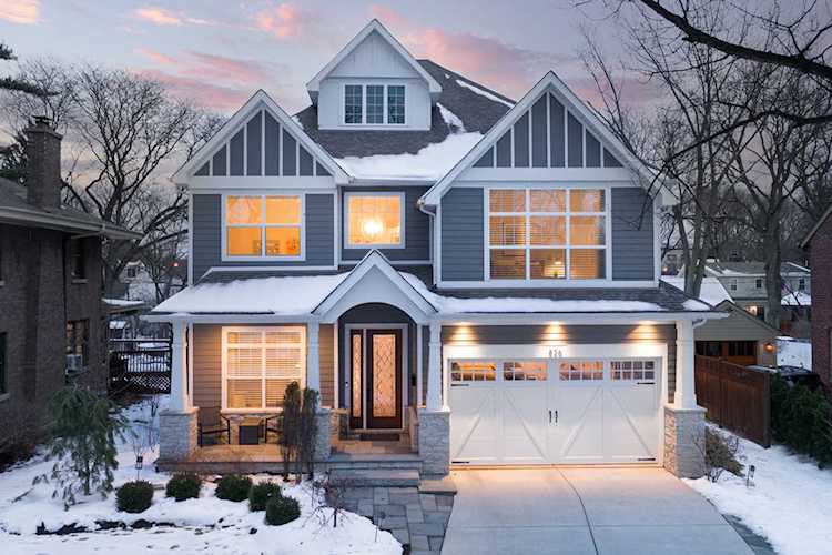 836 N Webster St Naperville, IL 60563