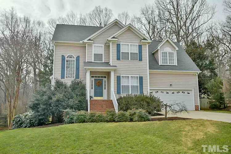2806 Becketts Ridge Drive Hillsborough, NC 27278