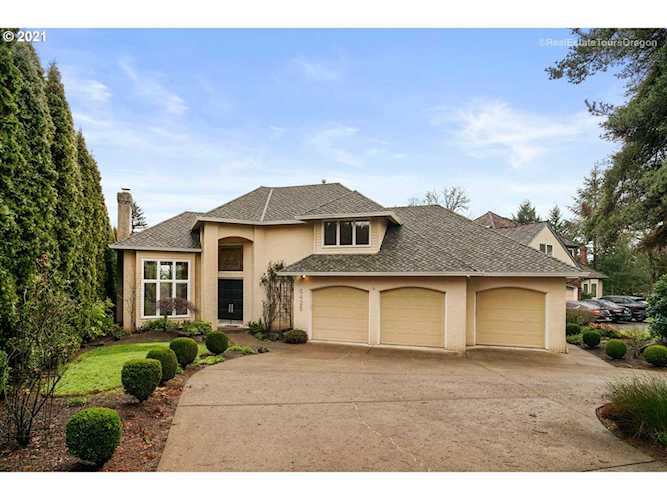 5425 Summit St West Linn, OR 97068