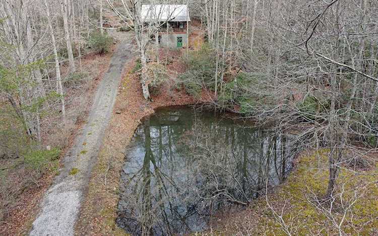 173 Moss Cove Rd Blairsville, GA 30512