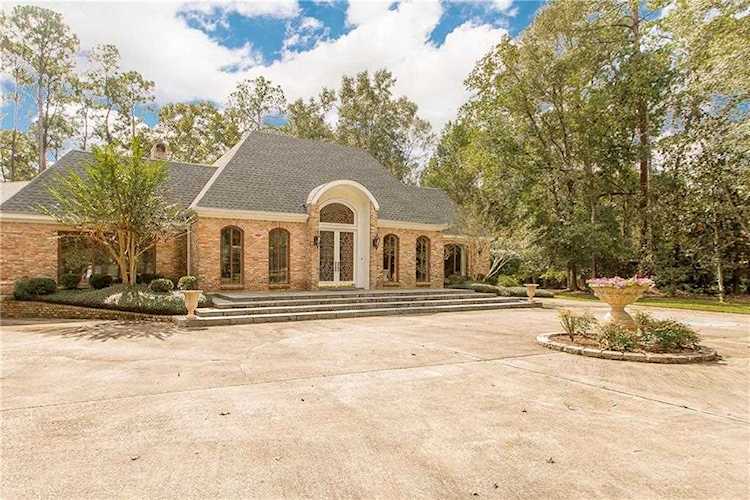 408 Christian Ln Slidell, LA 70458