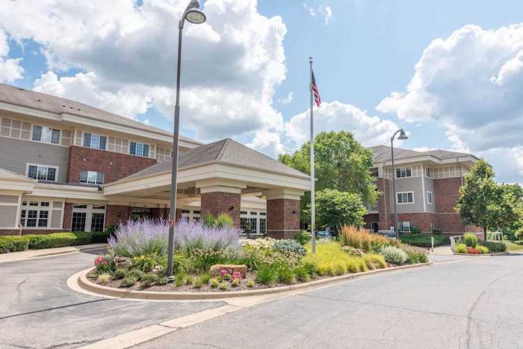 801 N Mclean Blvd #326 Elgin, IL 60123