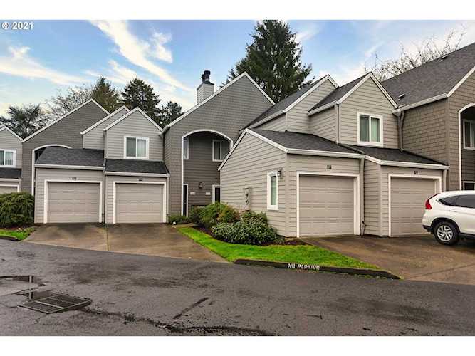 5225 Jean Rd #510 Lake Oswego, OR 97035