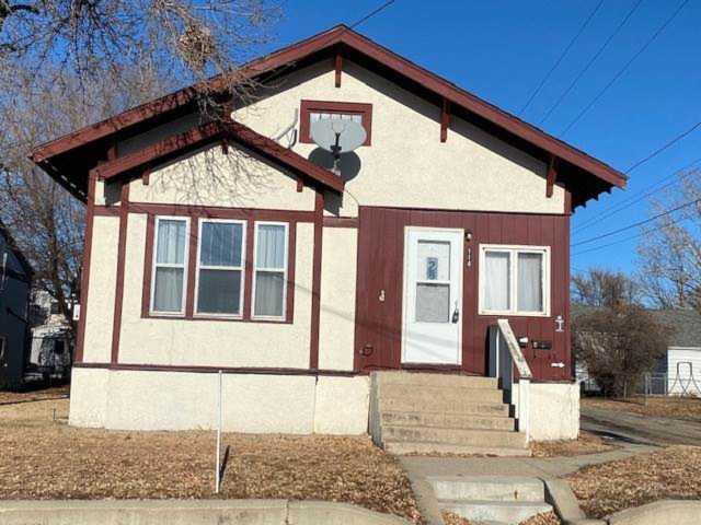 114 NW 8th Ave Minot, ND 58703