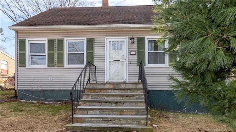 185 Moffitt Street Bridgeport, CT 06606