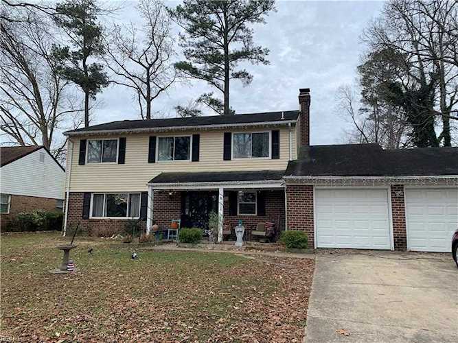 1125 Birnam Woods Dr Virginia Beach, VA 23464