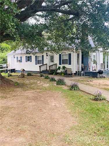 717 Pleasant Dr Shelby, NC 28152 | MLS 3691420 Photo 1