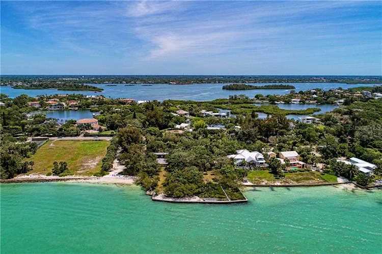 4173 Shell Rd Sarasota, FL 34242