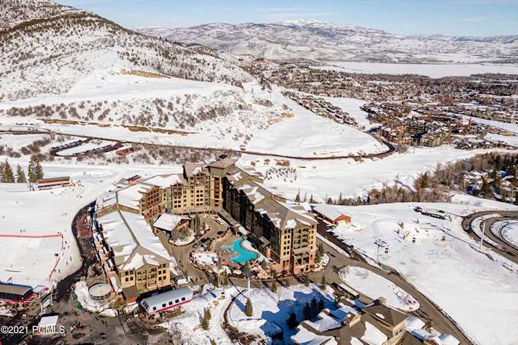 3855 Grand Summit Park City, UT 84098