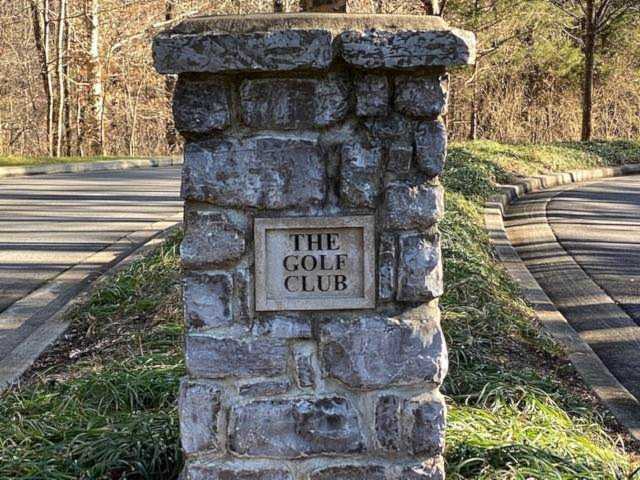 1016 Thornblade Drive Kingston Springs, TN 37082