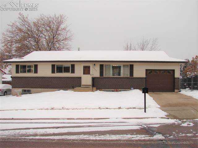 4663 Ridgeglen Road Colorado Springs, CO 80918