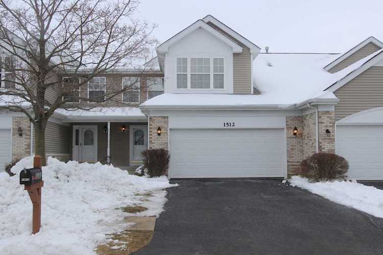 1512 Ashley Ct Woodstock, IL 60098