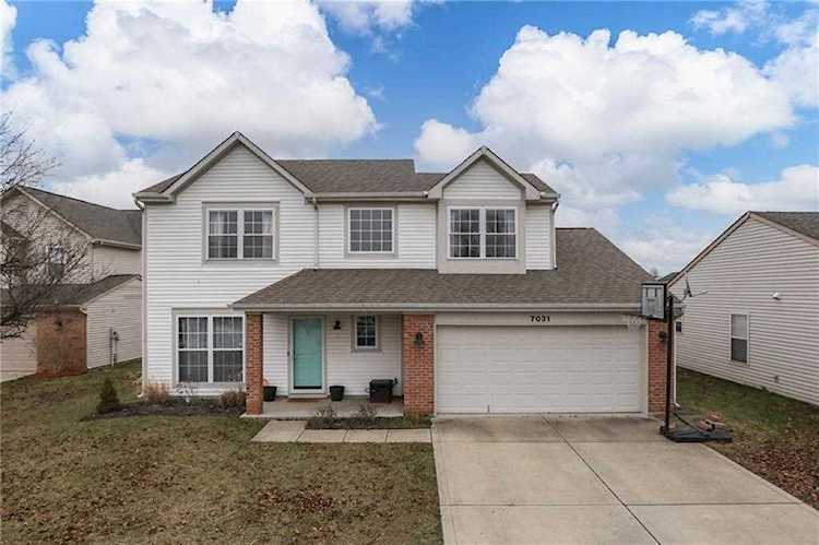 7031 Red Lake Ct Indianapolis, IN 46217