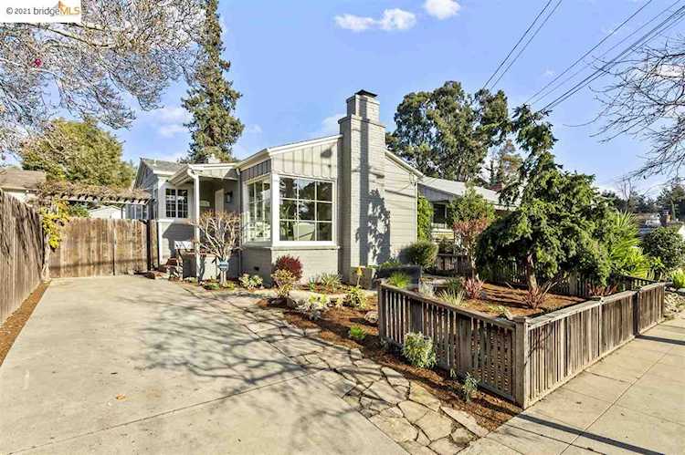 4314 Allendale Ave Oakland, CA 94619