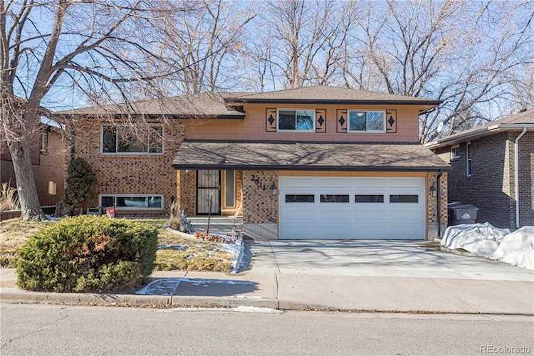 2911 S Downing St Englewood, CO 80113