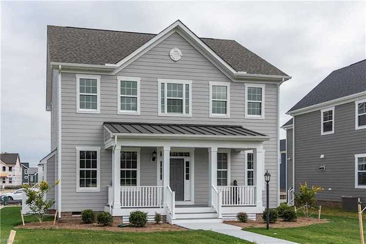 908 Olmstead St Chesapeake, VA 23323