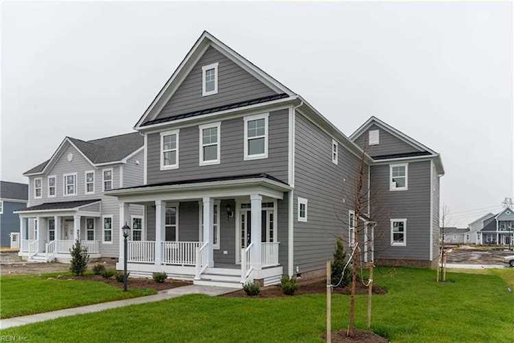 905 Olmstead St Chesapeake, VA 23323