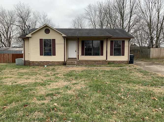 510 Indian Ave Oak Grove, KY 42262