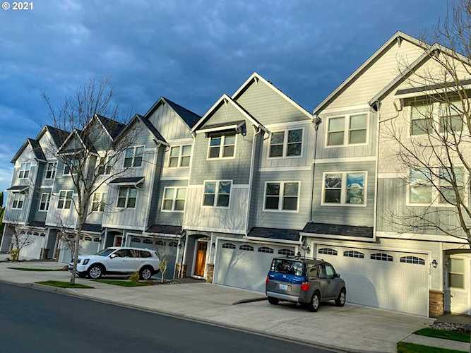 4102 SE 177th Ln Vancouver, WA 98683