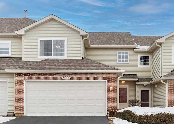 533 Mallard Ln #E Sugar Grove, IL 60554