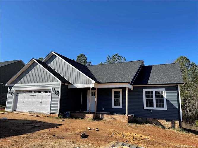 1795 Burke Ln Maiden, NC 28650