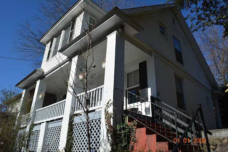 2425 SW Grandin Roanoke, VA 24015