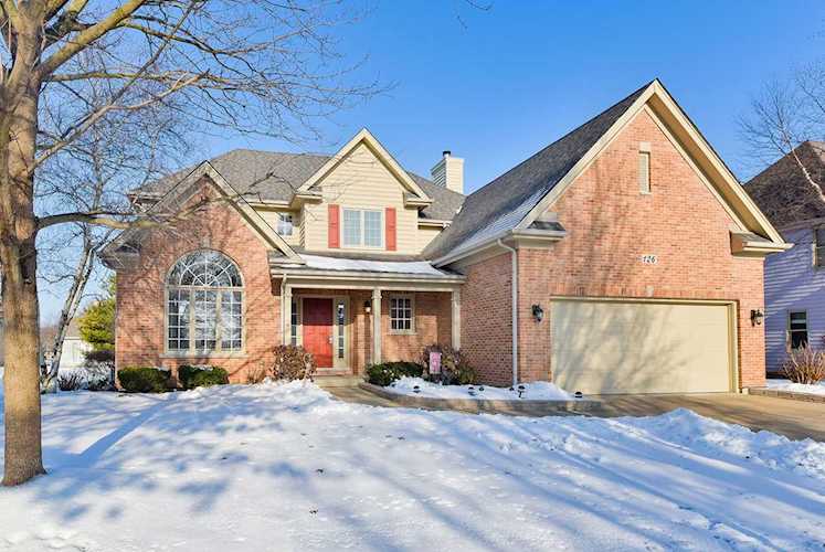 126 Grays Ct Oswego, IL 60543