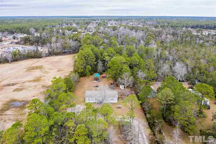 1752 Nc 24 Highway Newport, NC 28570