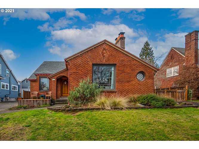 3011 NE 30th Ave Portland, OR 97212