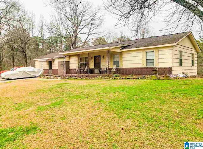521 Moore St Gardendale, AL 35071