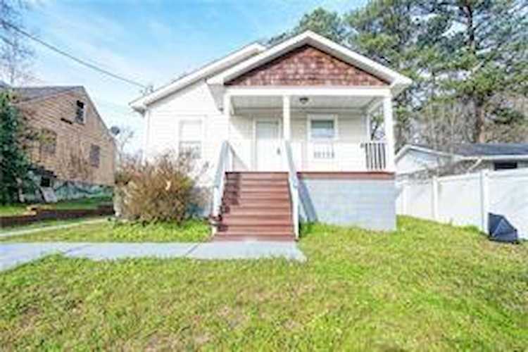 2857 Forrest Hills Dr SW Atlanta, GA 30315