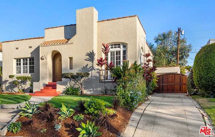 920 S Lucerne Boulevard Los Angeles, CA 90019