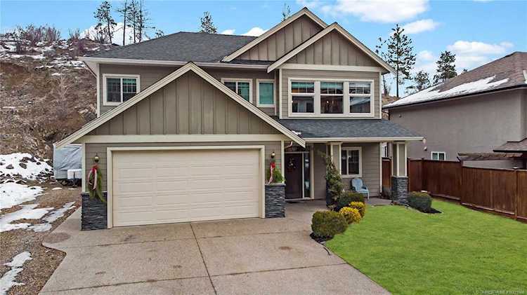 12727 Cliffshore Drive Lake Country, BC V4V2P6