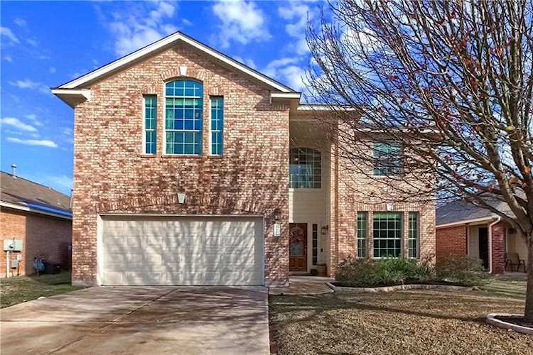 20620 Farm Pond LN Pflugerville, TX 78660