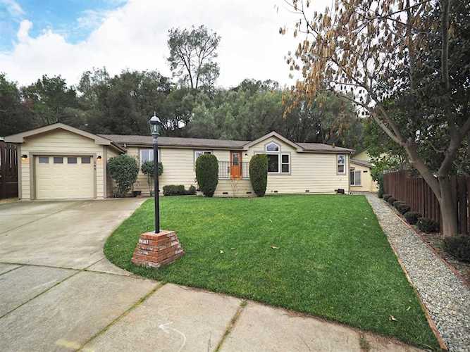149 Patteson Court Geyserville, CA 95441
