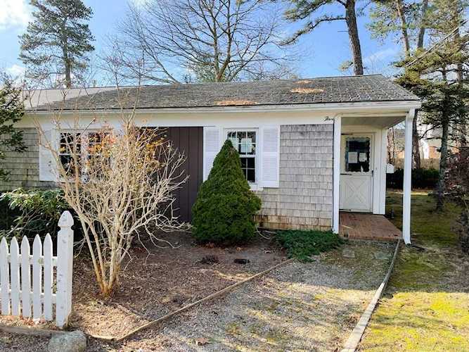 5 Katharyn Michael Rd #5 Yarmouth, MA 02675