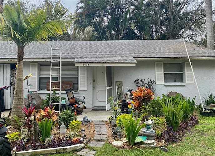5428 Potter St. Sarasota, FL 34232