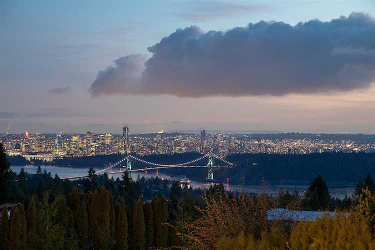 1259 Chartwell Place West Vancouver, BC V7S 2S2