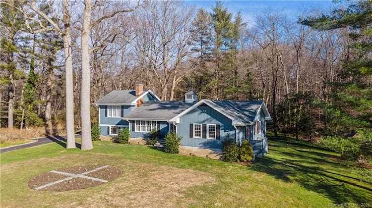 124 Dundee Road Stamford, CT 06903