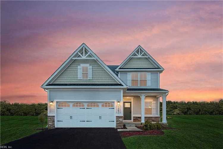 101 Declaration Ln Suffolk, VA 23434