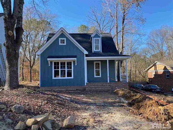2826 Beechwood Drive Durham, NC 27707