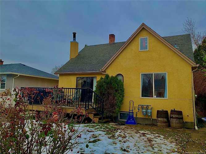 773 Sutherland Avenue Kelowna, BC V1Y5X4