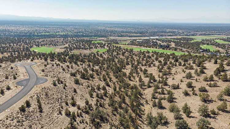Lot 692 SW Pinnacle Ct Powell Butte, OR 97753