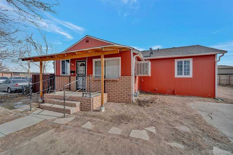 7190 Birch St Commerce City, CO 80022